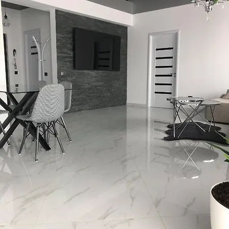 Luxury مامايا
